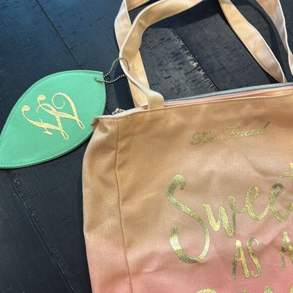 TOO FACED Sweet As A Peach Gold Foil Ombre Beach Lined Canvas Tote Shopper Bag‍‍ - Picture 3 of 7